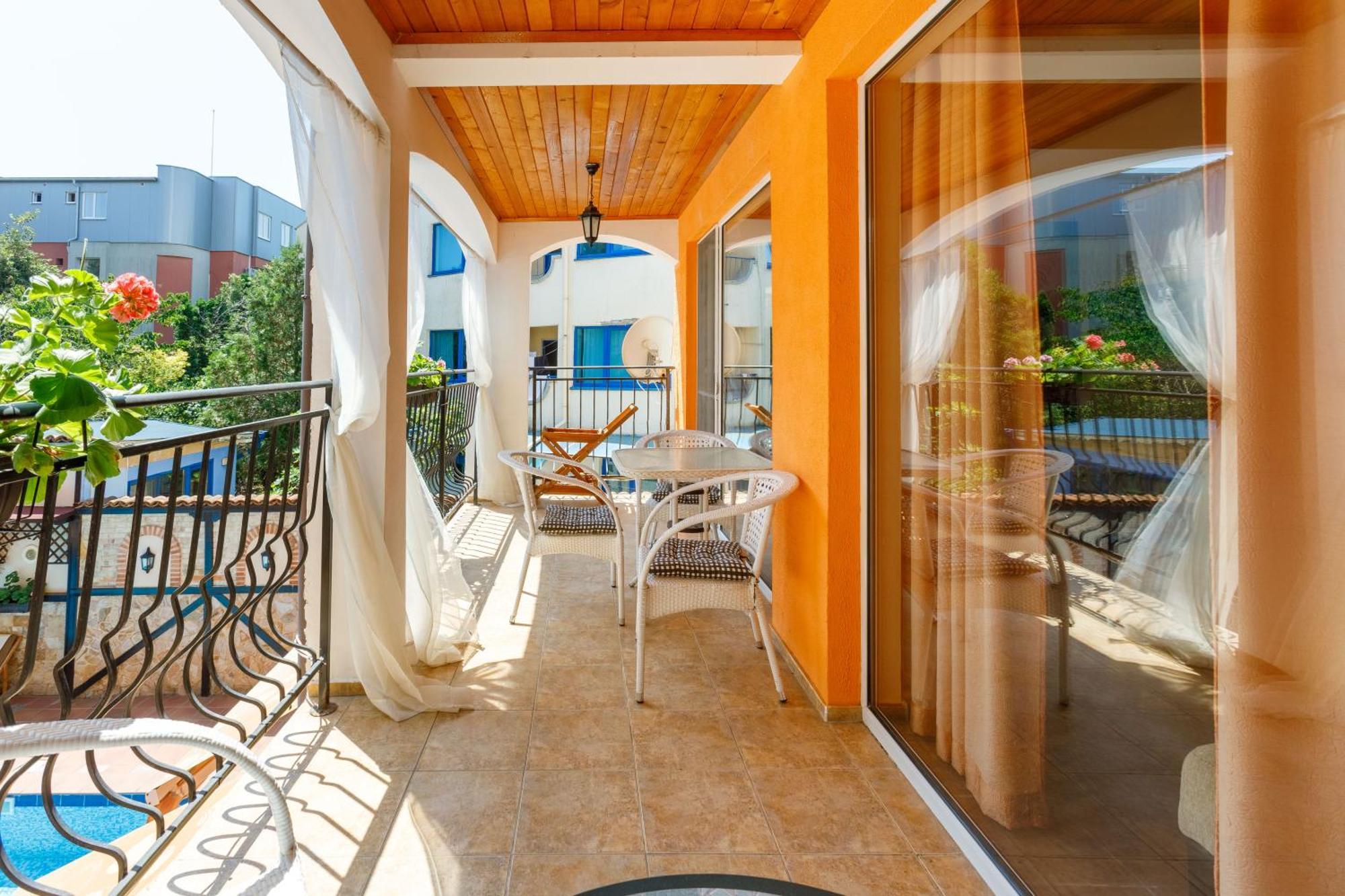 Casa Del Mar Apartments Sunny Beach Ngoại thất bức ảnh