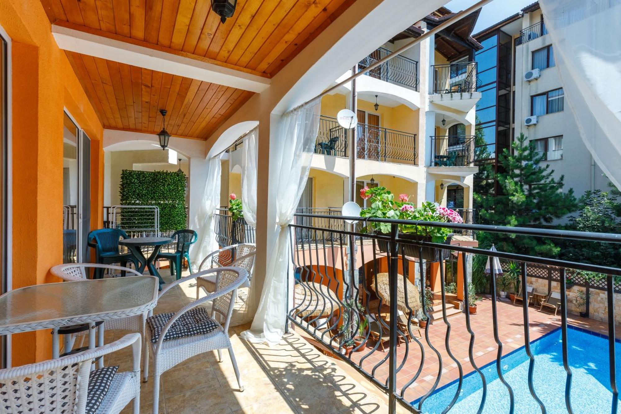 Casa Del Mar Apartments Sunny Beach Ngoại thất bức ảnh